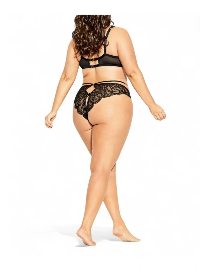 Delores Shorty in Black image 7
