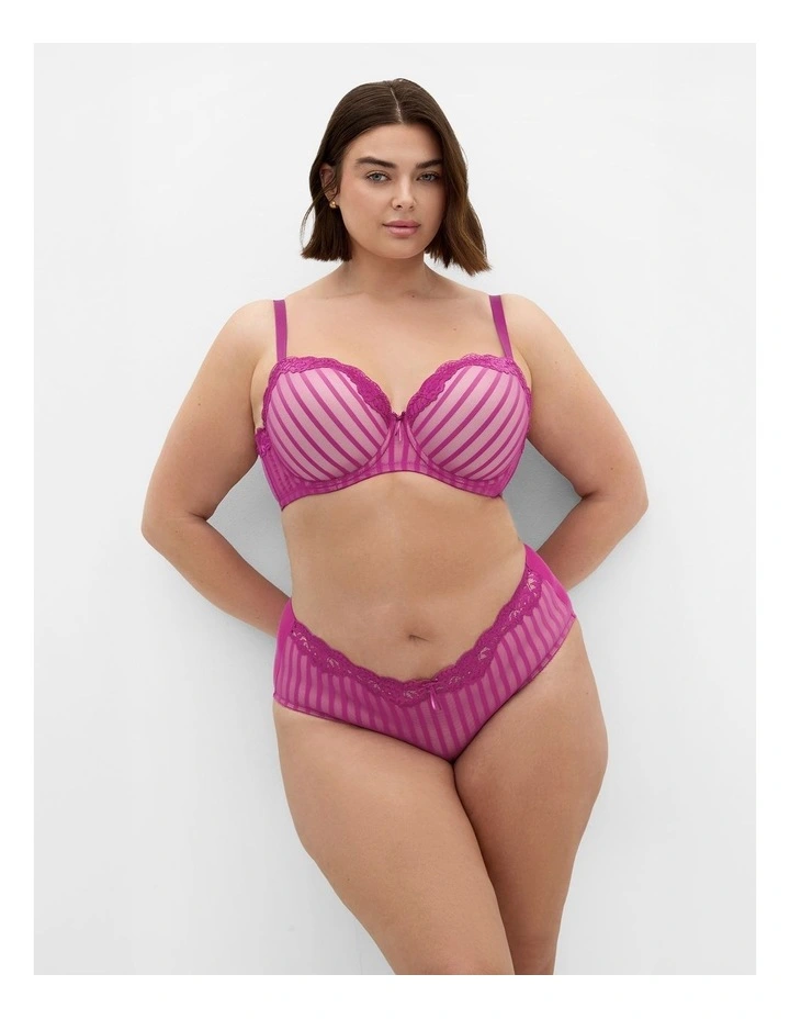 Fifi Contour Bra in Magenta image 1