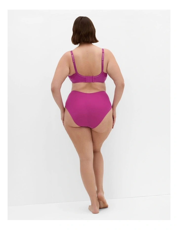 Fifi Contour Bra in Magenta image 2