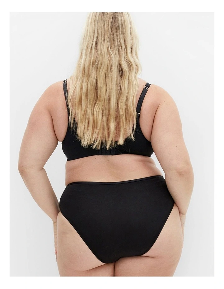 Bodycon Contour Bra in Black image 2