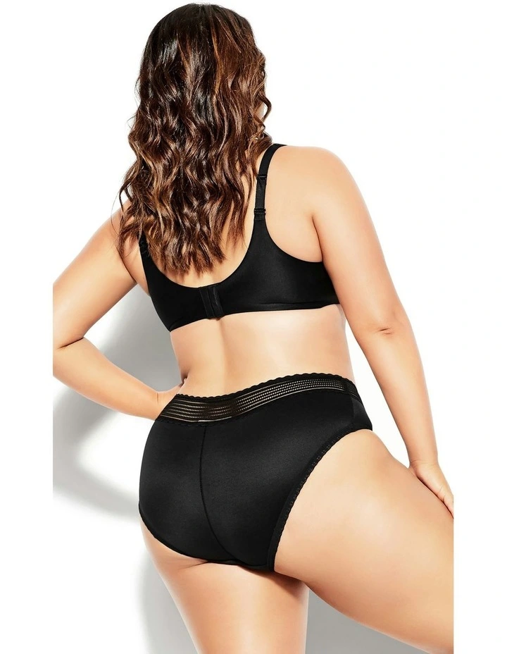 Bodycon Contour Bra in Black image 6