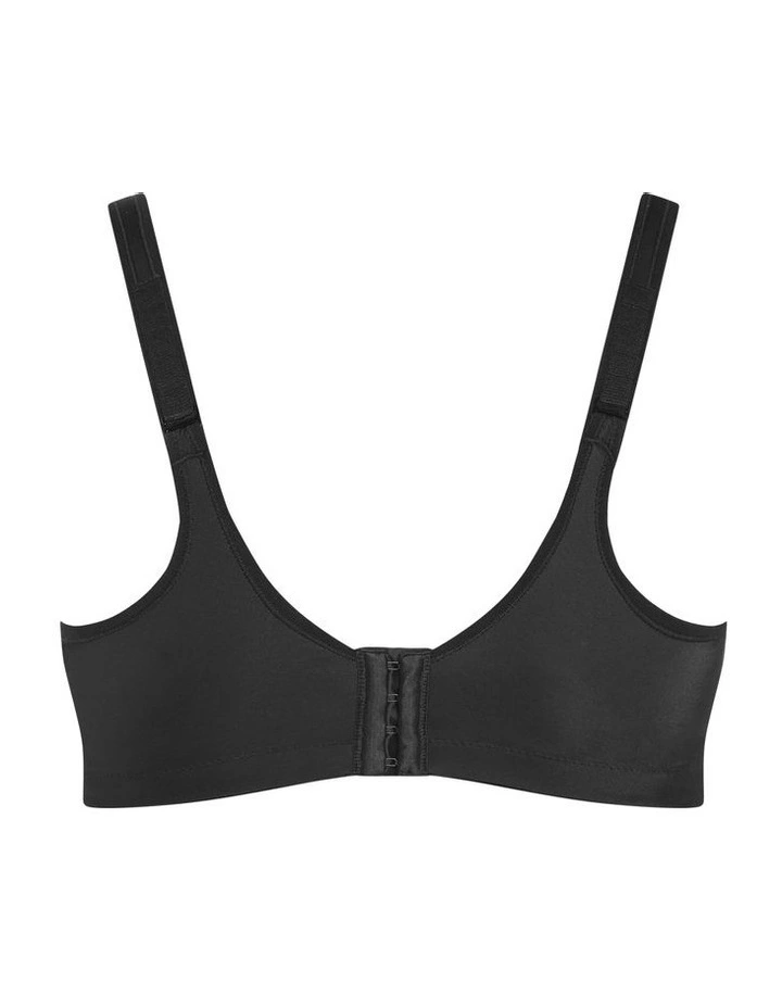 Underwire Sports Bra in Black image 5