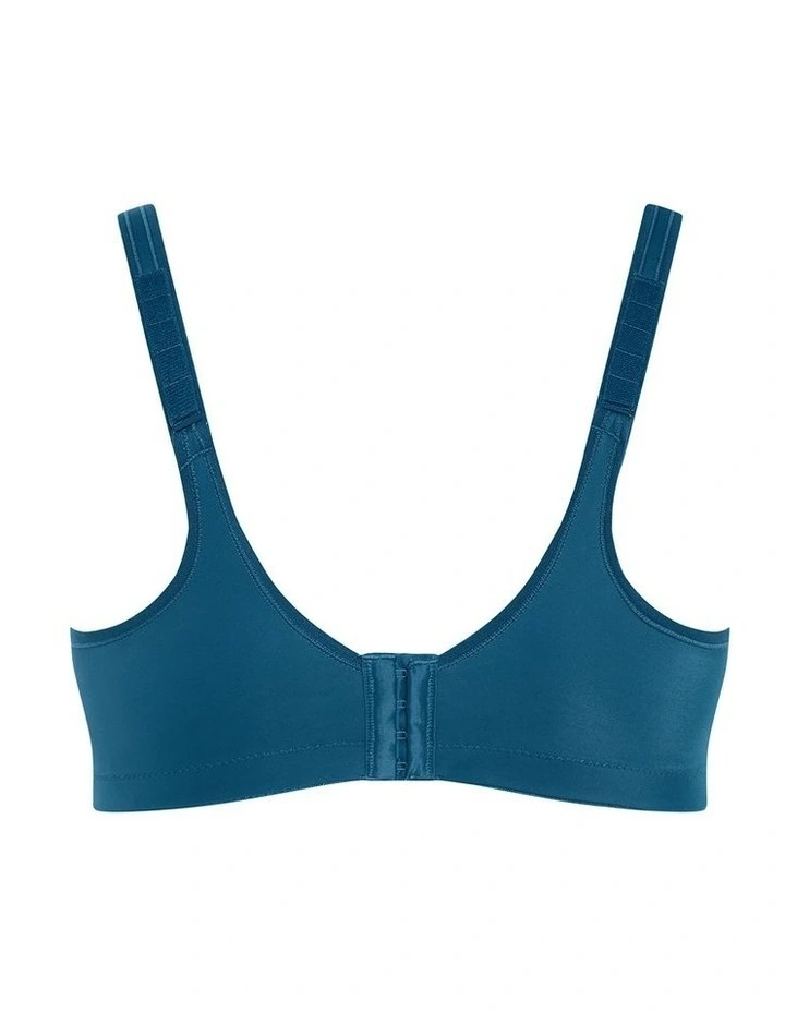 Underwire Sports Bra in Poseidon image 4