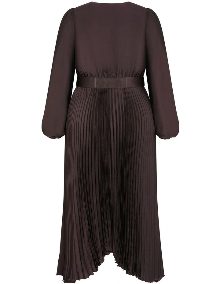Amara Pleat Midi Dress in Chocolate image 6