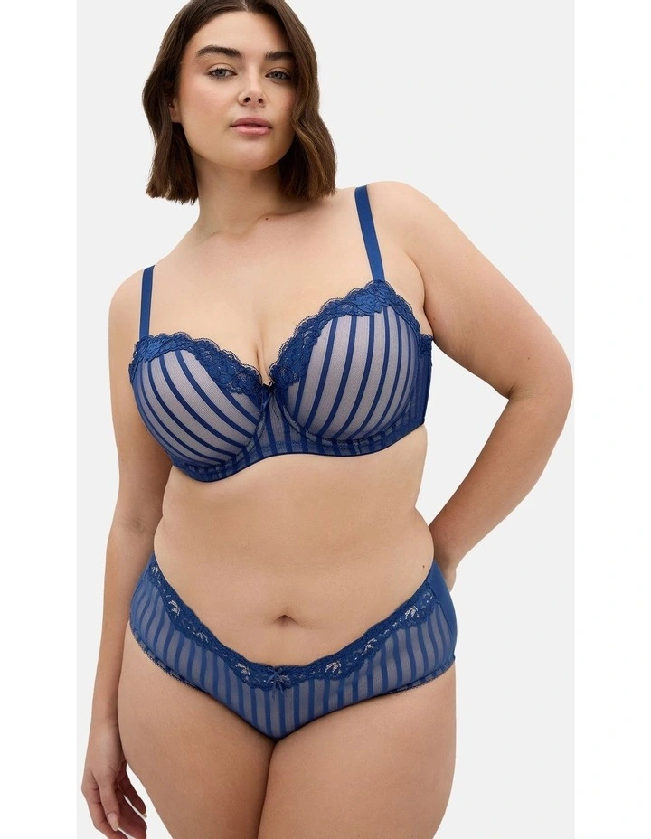 Fifi Shorty in French Navy image 1