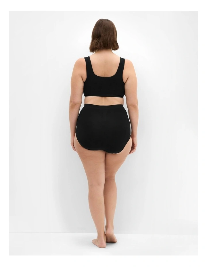 Smooth & Chic Seamless Full Brief 3 Pack in Black image 2