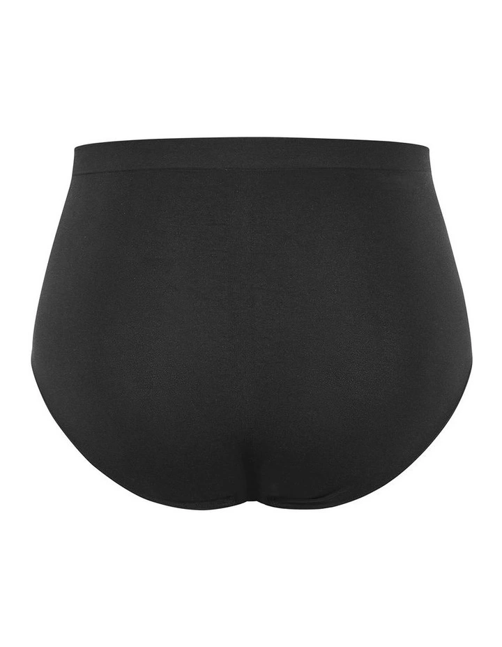 Smooth & Chic Seamless Full Brief 3 Pack in Black image 4