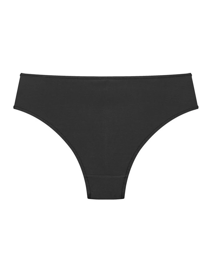 Martine Shorty in Black Navy image 4