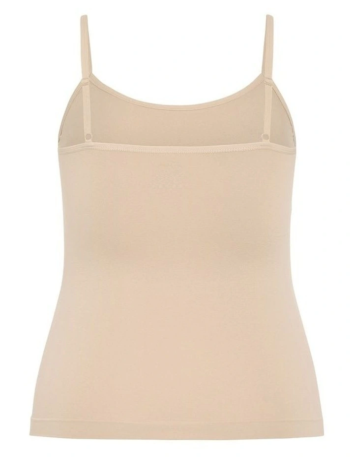 Smooth & Chic Seamless Cami 2 Pack in latte image 4