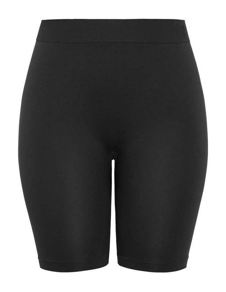 Smooth & Chic Seamless Short 2 Pack in black image 3