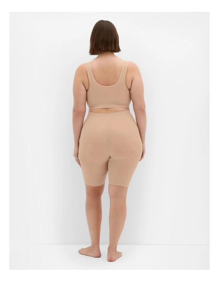 Smooth & Chic Seamless Short 2 Pack in latte image 2