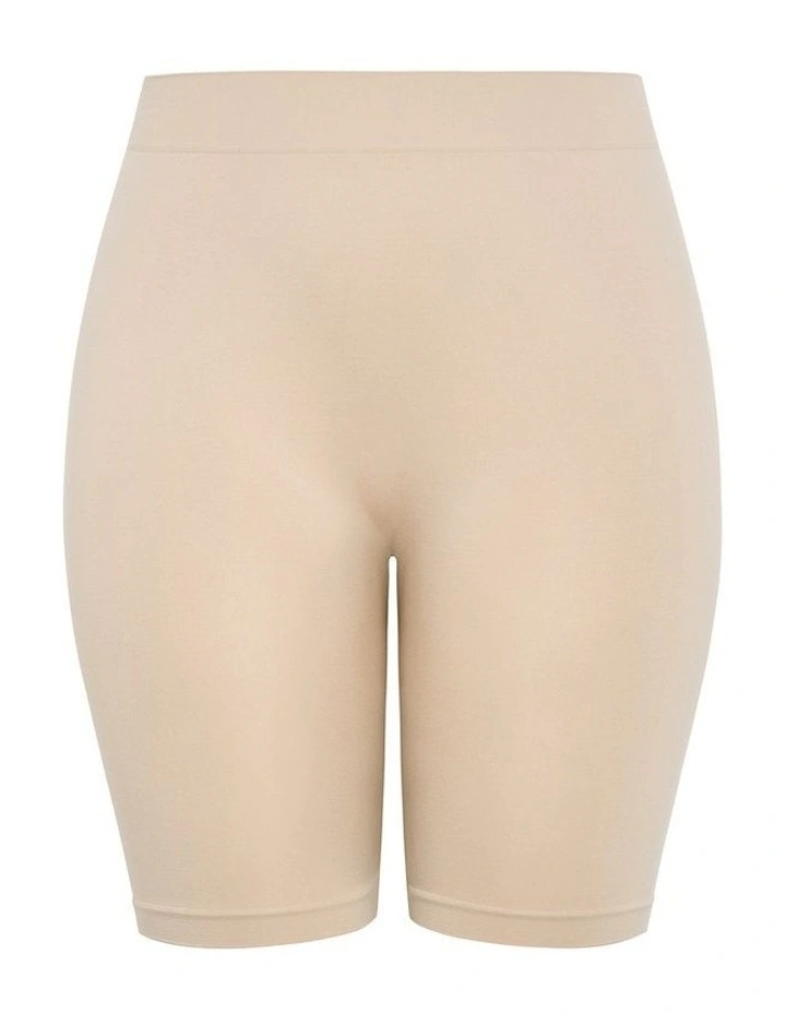 Smooth & Chic Seamless Short 2 Pack in latte image 3