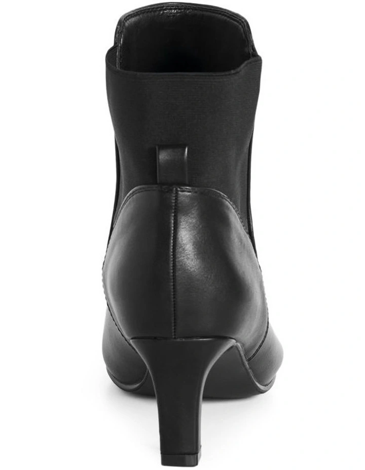 Wide Fit Sadie Ankle Boot in Black image 3