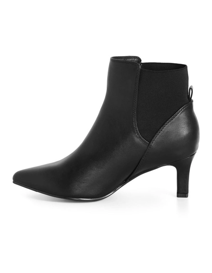 Wide Fit Sadie Ankle Boot in Black image 4