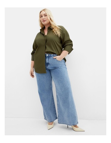 Khaki colour