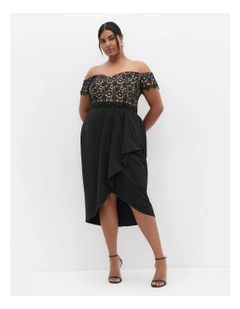 Lace Glamour Midi Dress in black