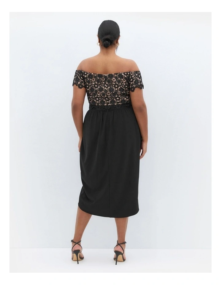 Lace Glamour Midi Dress in black image 2