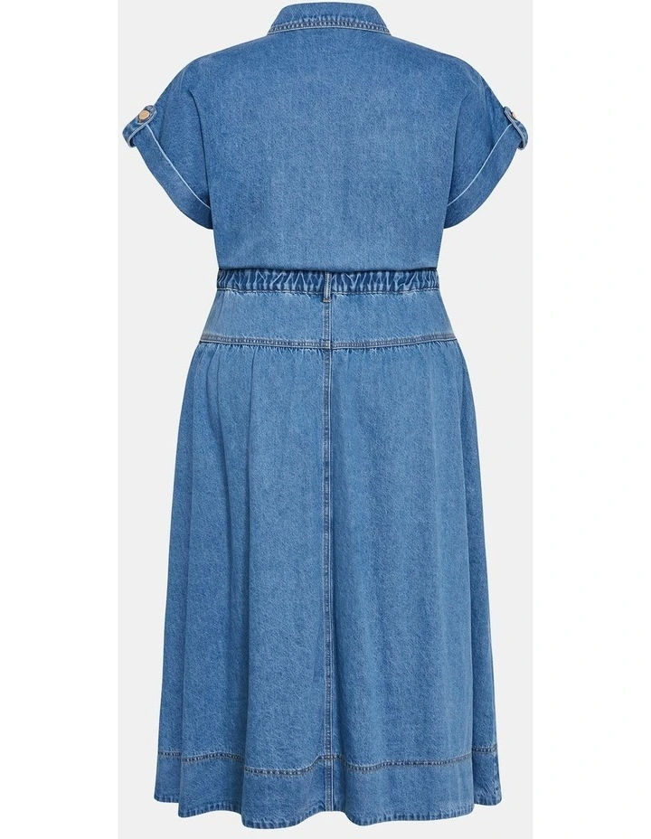 Ari Denim Midi Dress in Light Wash image 4