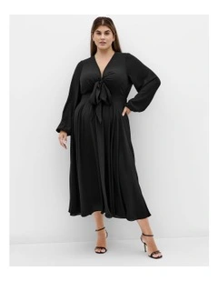 Adelyn Long Sleeve Midi Dress in Black
