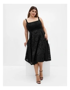 Jacklynn Midi Dress in Black