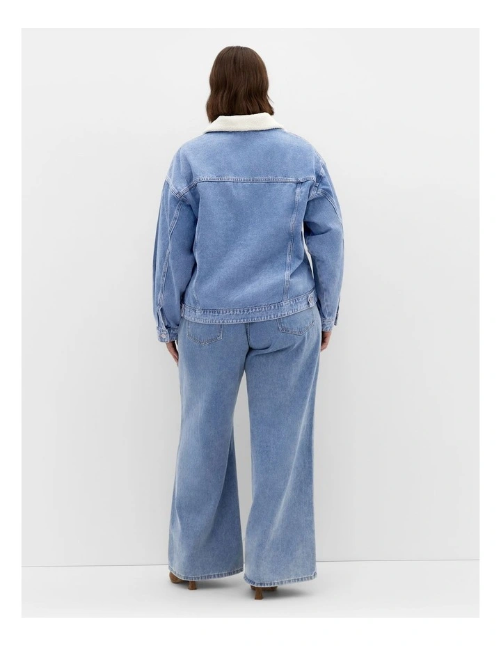 Dani Denim Jacket in light wash image 2