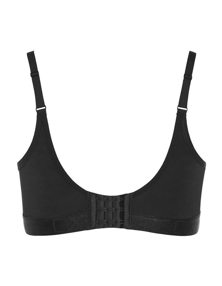 Signature T-Shirt Bra in Black image 4