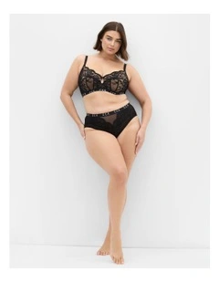 Signature Underwire Bra in Black