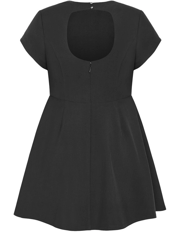 Dynamic Cap Sleeve Skater Dress in Black image 4