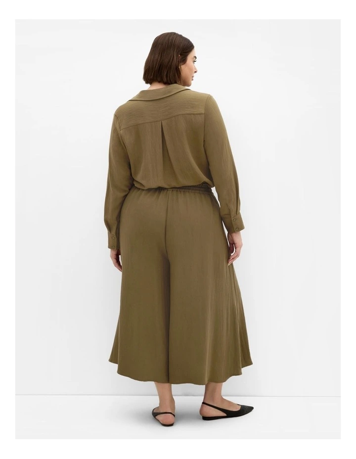 Elly Wide Leg Crop Pant in Khaki image 2