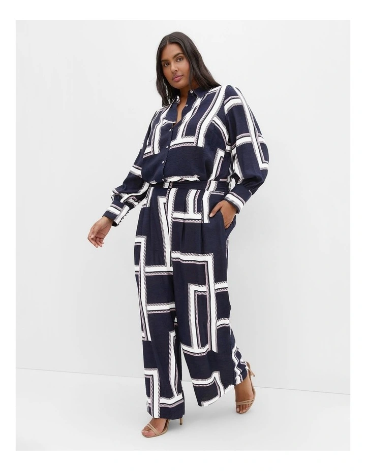 Hallie Print Wide Leg Pant in Navy image 2