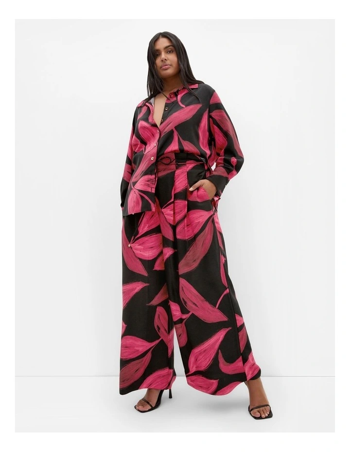 Shania Abstract Print Shirt in Black image 1
