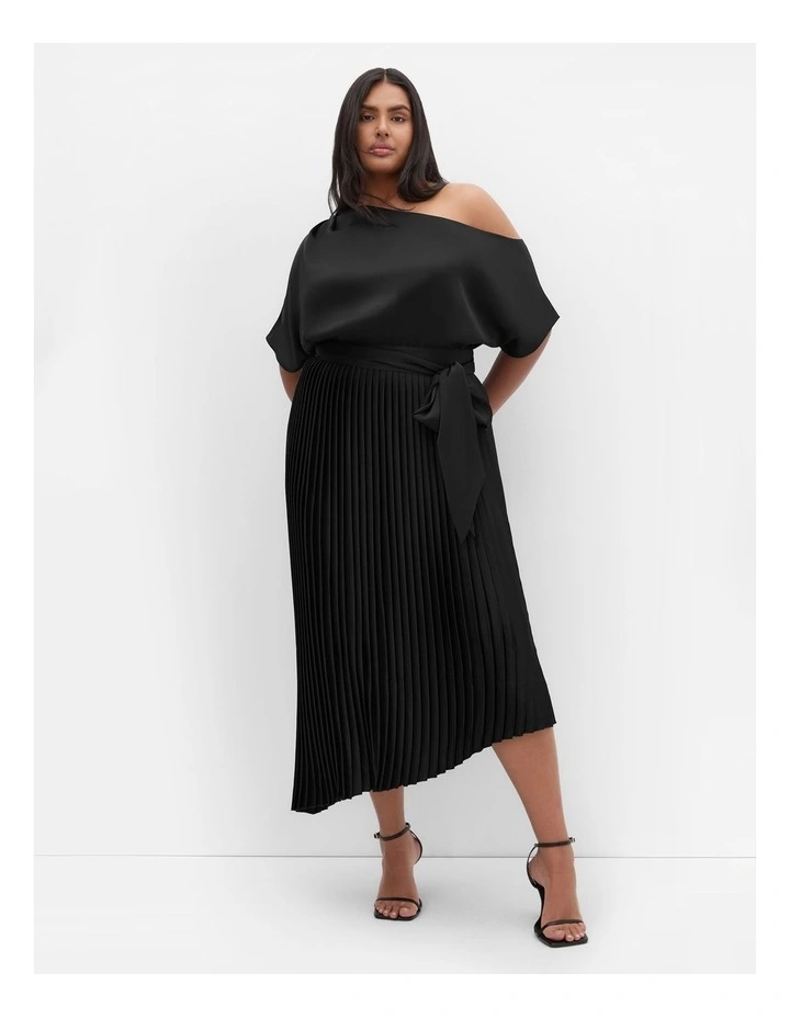 Payton Pleat Midi Dress in Black image 1