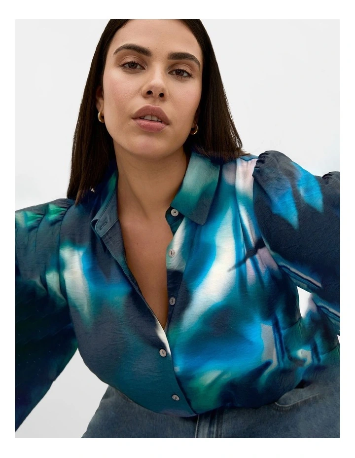 Haze Bloom Shirt in Deep Ocean image 4