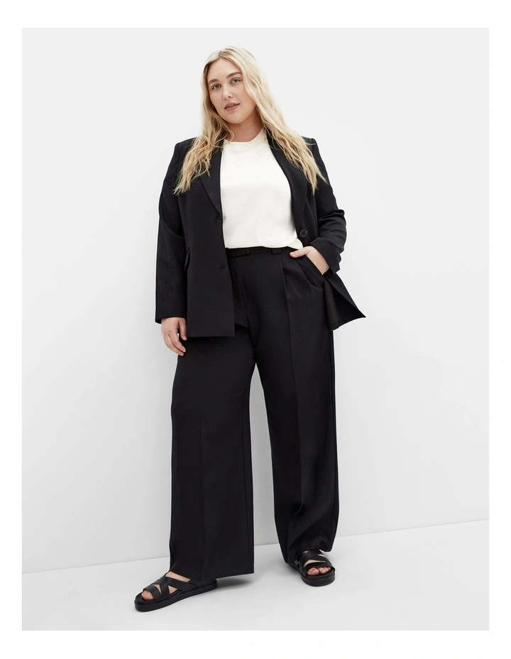 Yazmin Blazer in Black image 1