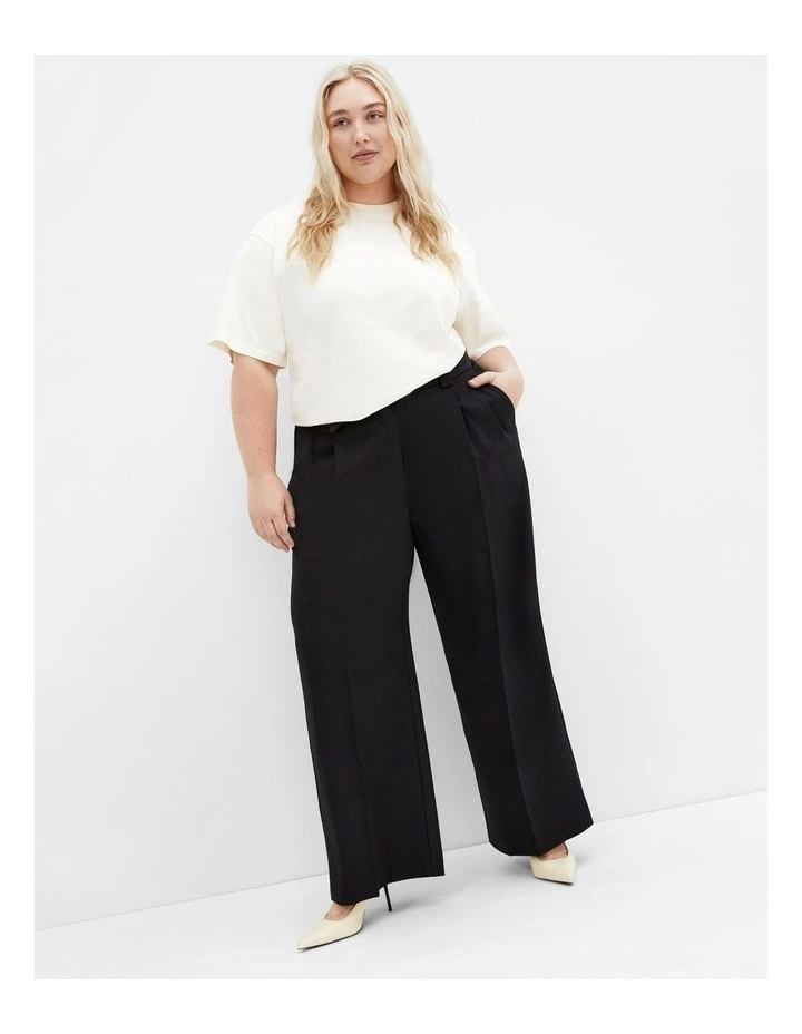 Jazmin Crepe Pant in Black image 1