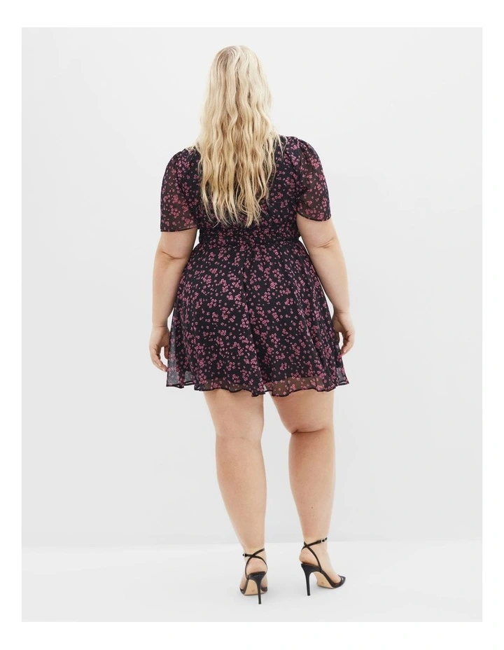Carrie Print Mini Dress in Cherry image 2