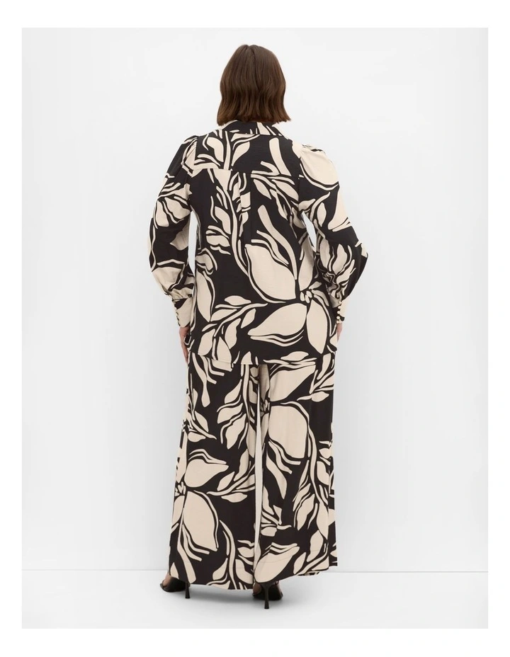 Bella Wide Leg Print Pant in Black image 2