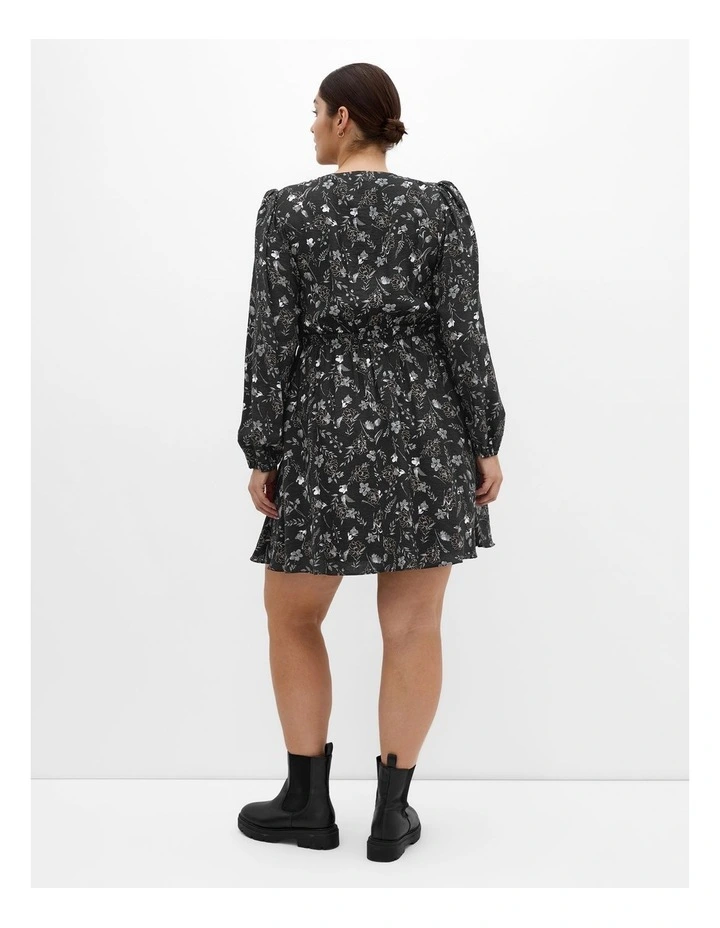 Jolene Long Sleeve Lined Print Dress in Black image 2