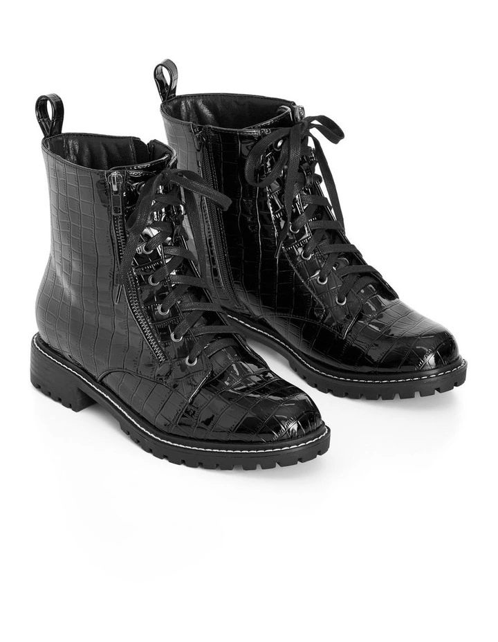 Wide Fit Birdie Ankle Boot in Black image 7