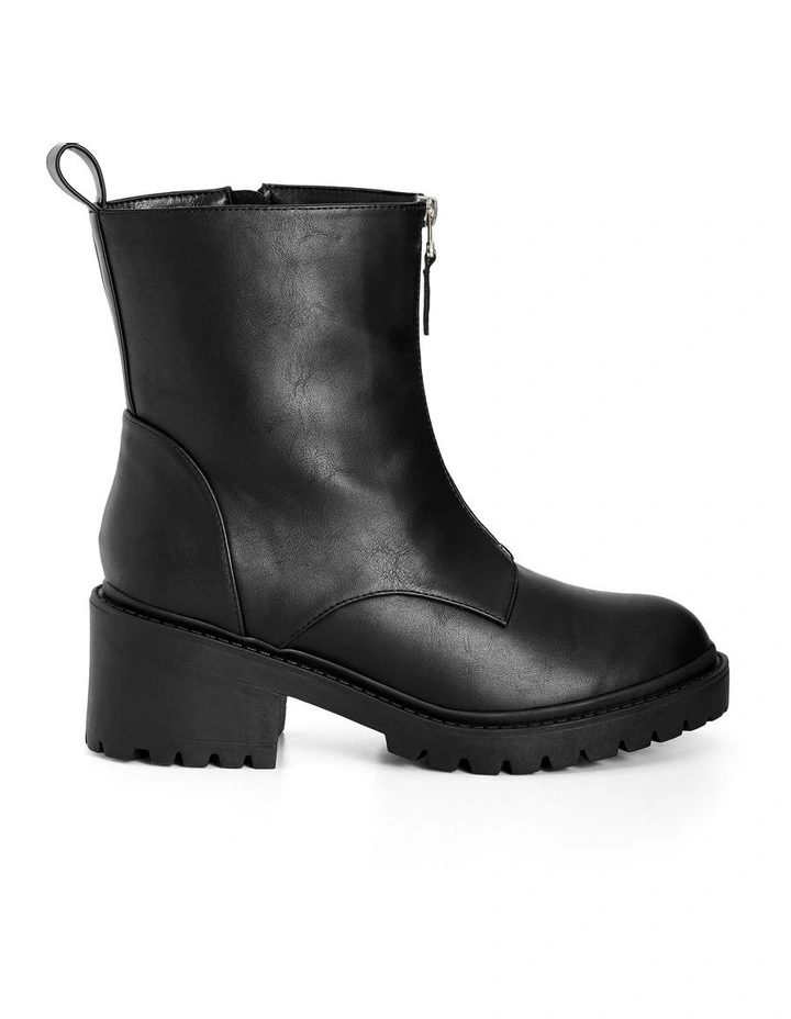 Wide Fit Zelda Zip Ankle Boots in Black image 2