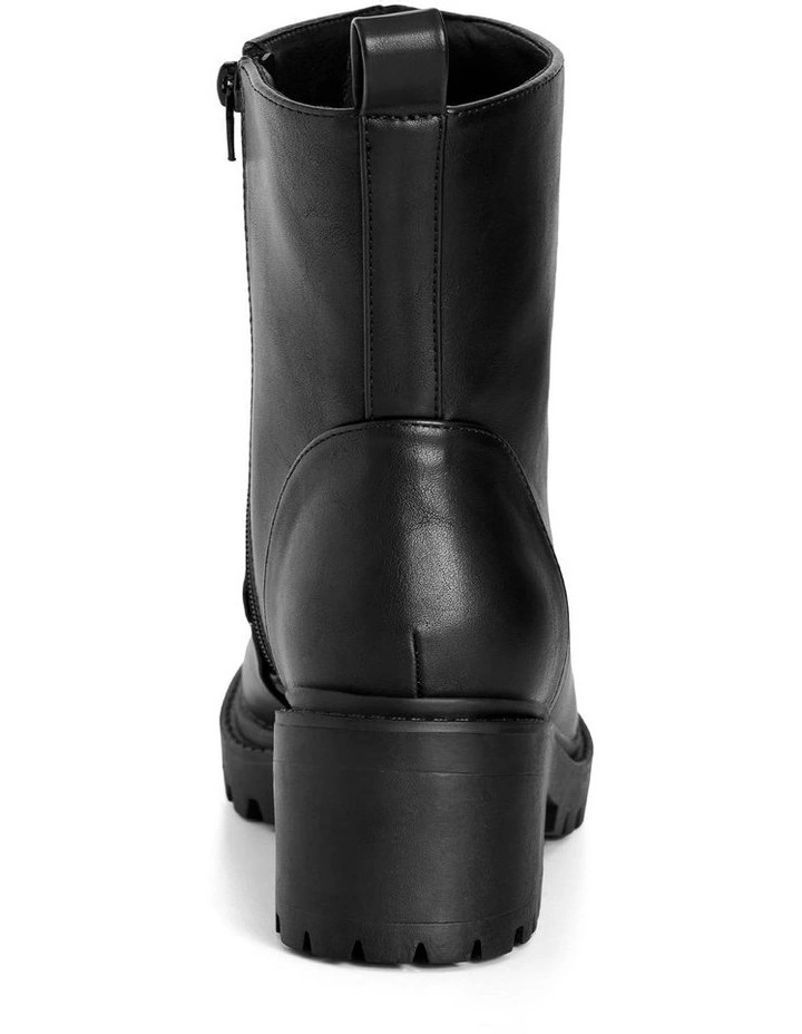 Wide Fit Zelda Zip Ankle Boots in Black image 3
