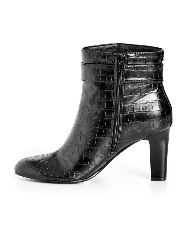 Wide Fit Tory Ankle Boots in Black image 4