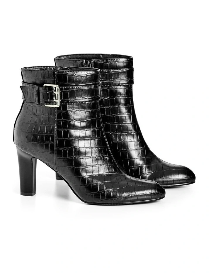 Wide Fit Tory Ankle Boots in Black image 6