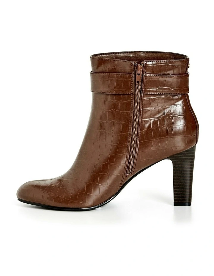 Wide Fit Tory Ankle Boots in Chocolate Brown image 4