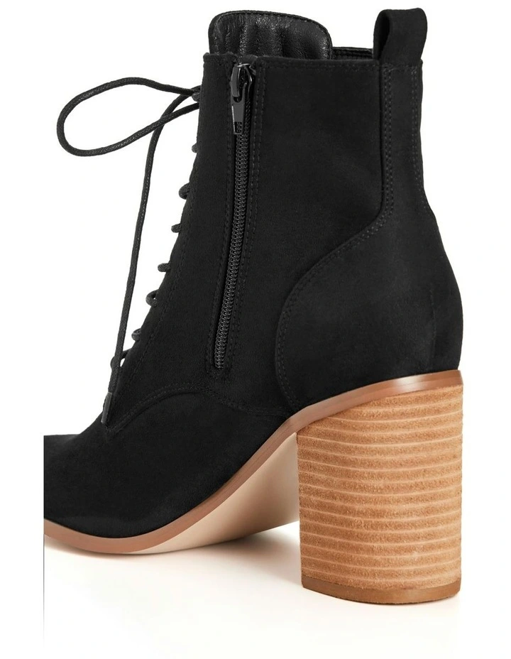 Wide Fit Calista Ankle Boots in Black image 7