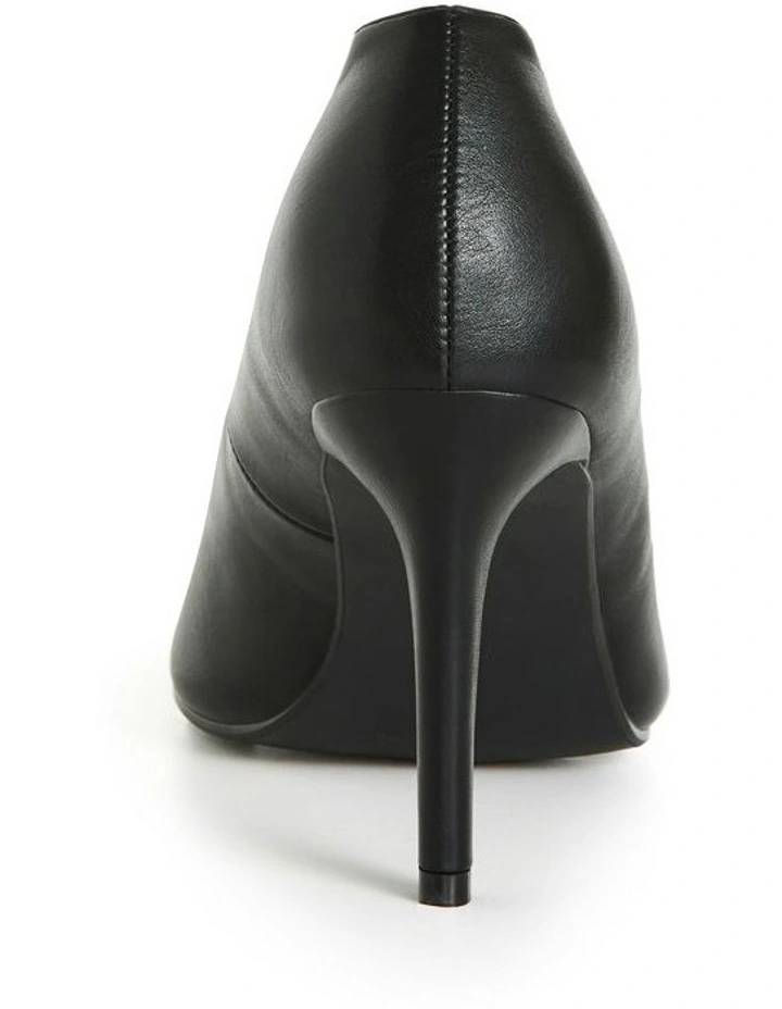 Wide Fit Petunia Pump in Black image 3