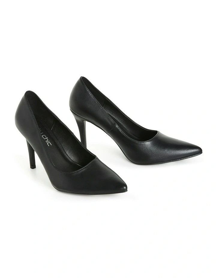 Wide Fit Petunia Pump in Black image 6