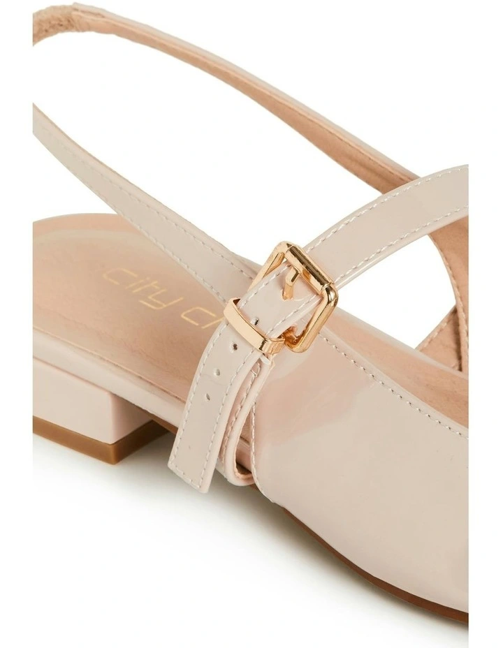 Wide Fit Peasley Slingback in Beige image 7