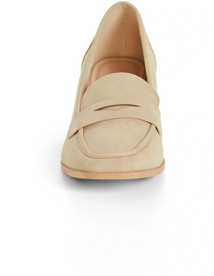 WIDE FIT Lavinia Loafer in pebble image 5