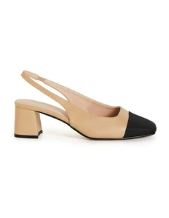 Wide Fit Chelsea Slingback in Caramel